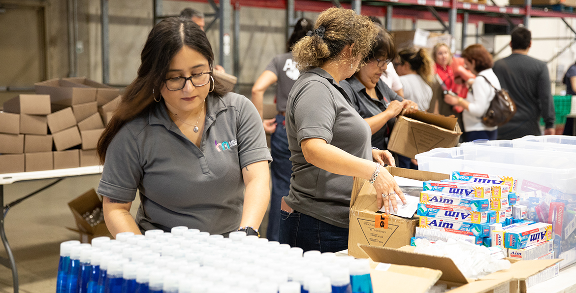 Shoebox Project Distributes $100k+ in Basic Necessities to People in Need - United Way of San Antonio and Bexar County