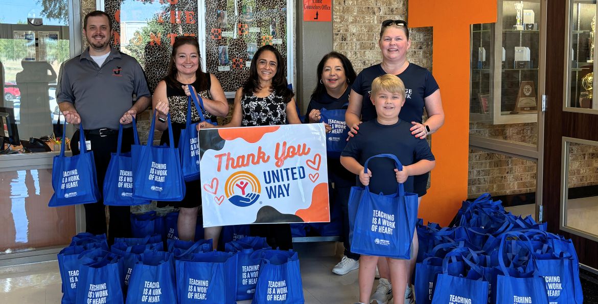 United Way’s Write Start Project Gives Out $34,000 in School Supplies to NEISD Teachers - United Way of San Antonio and Bexar County