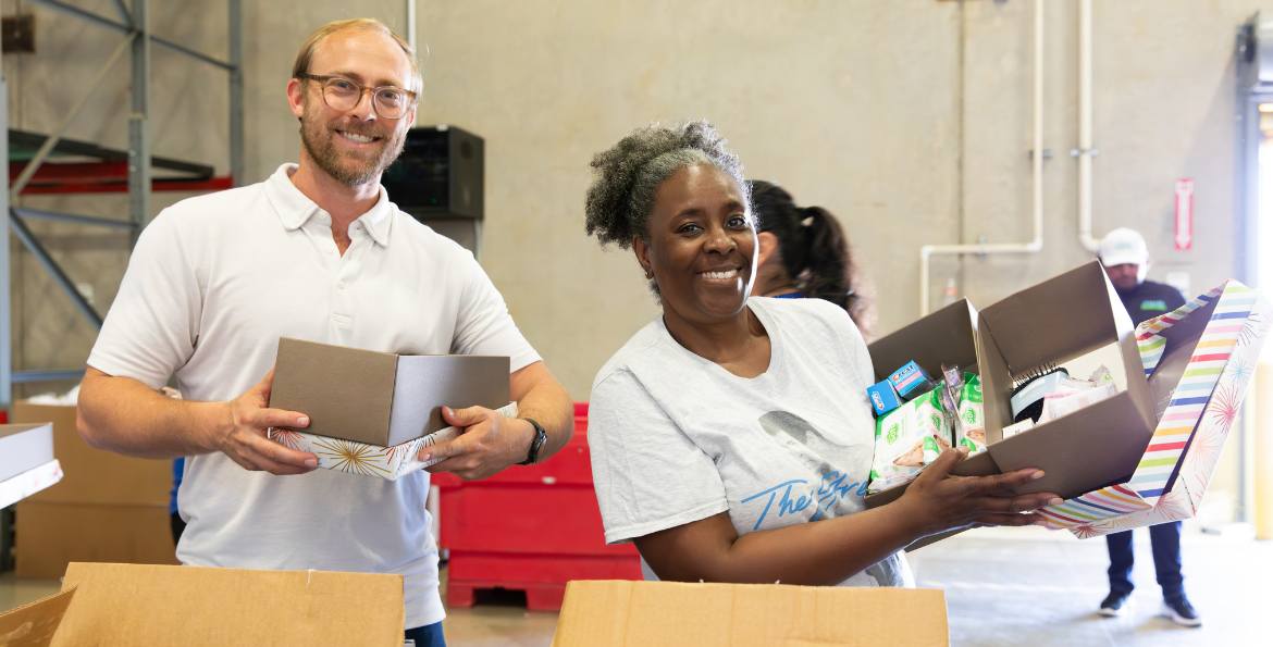 Shoebox Project Distributes $60,000 in Basic Necessities - United Way of San Antonio and Bexar County